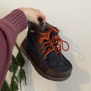 Lems boulder boot in navy/stout
